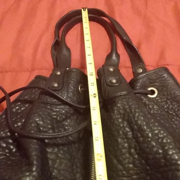 Black Leather drawstring purse - Picture 14 of 17